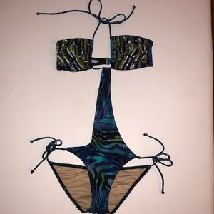Victoria’s Secret one piece monokini, size XS